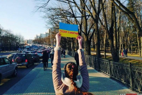 Соцопрос iSANS: почти 70% беларусов поддерживают мирные переговоры между Украиной и Россией