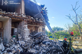 Война, 17 июля. Россия вновь атаковала Харьков и Одессу. Минус 12 судов «теневого флота» РФ и подбитый в Энгельсе Ту-95. И «Светляк»